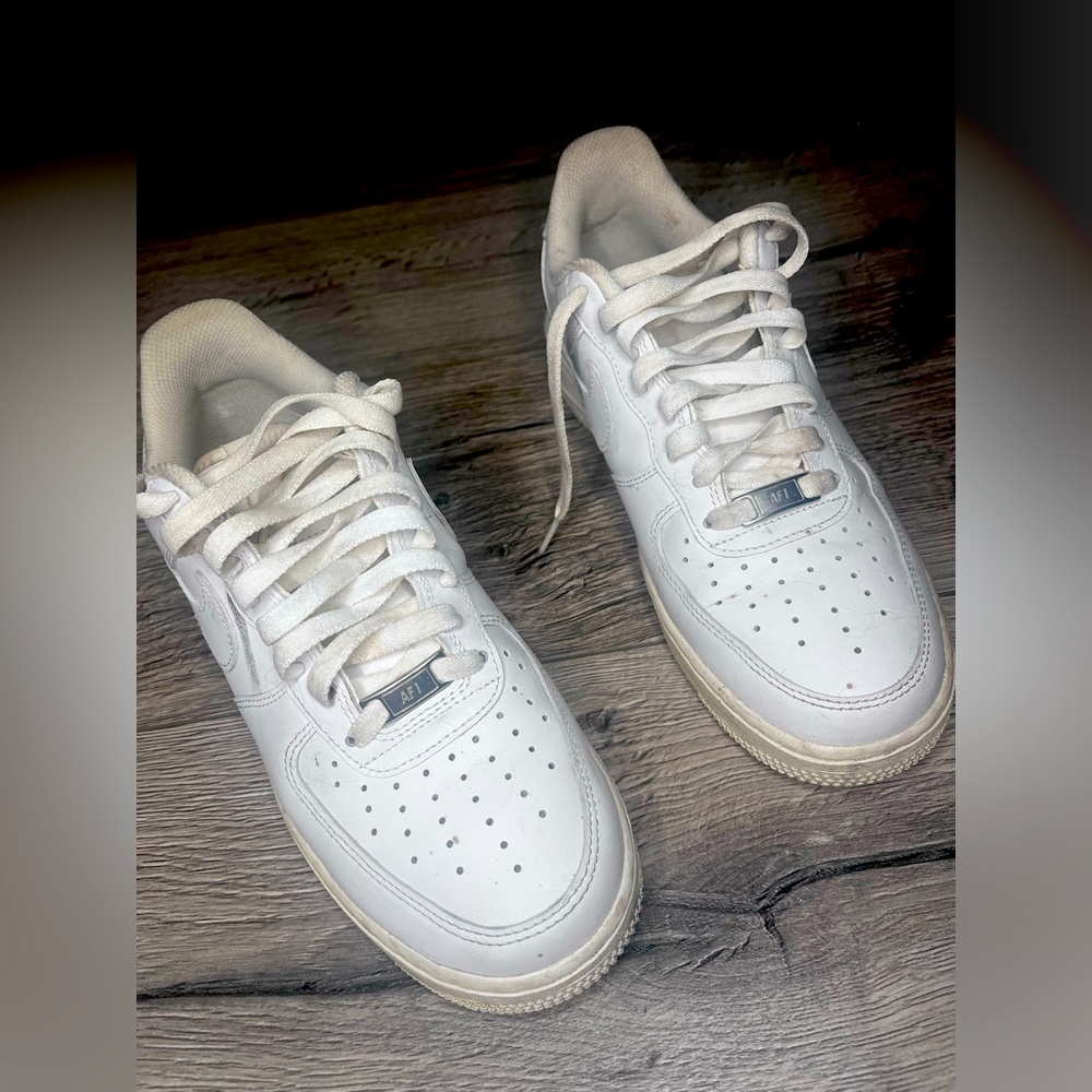 Used men AF1 size 7.5. In used condition